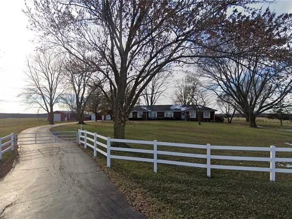 14422 Mount Olivet Rd, Smithville, MO 64089