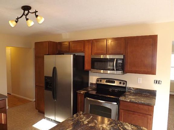 5th image of 3522 Constance Blvd NE