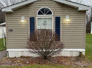 136 Annette Dr, New Castle, PA 16101