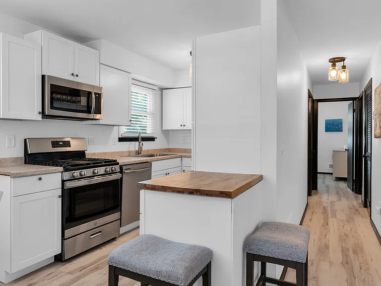 1264 Maplewood Rd #A — Photo 39