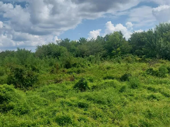 1085 Deen Point Rd, Benton, LA 71006