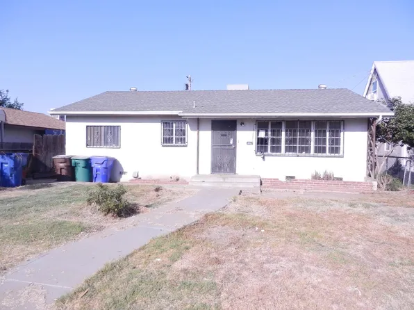 1105 Hoag Ave, Sanger, CA 93657