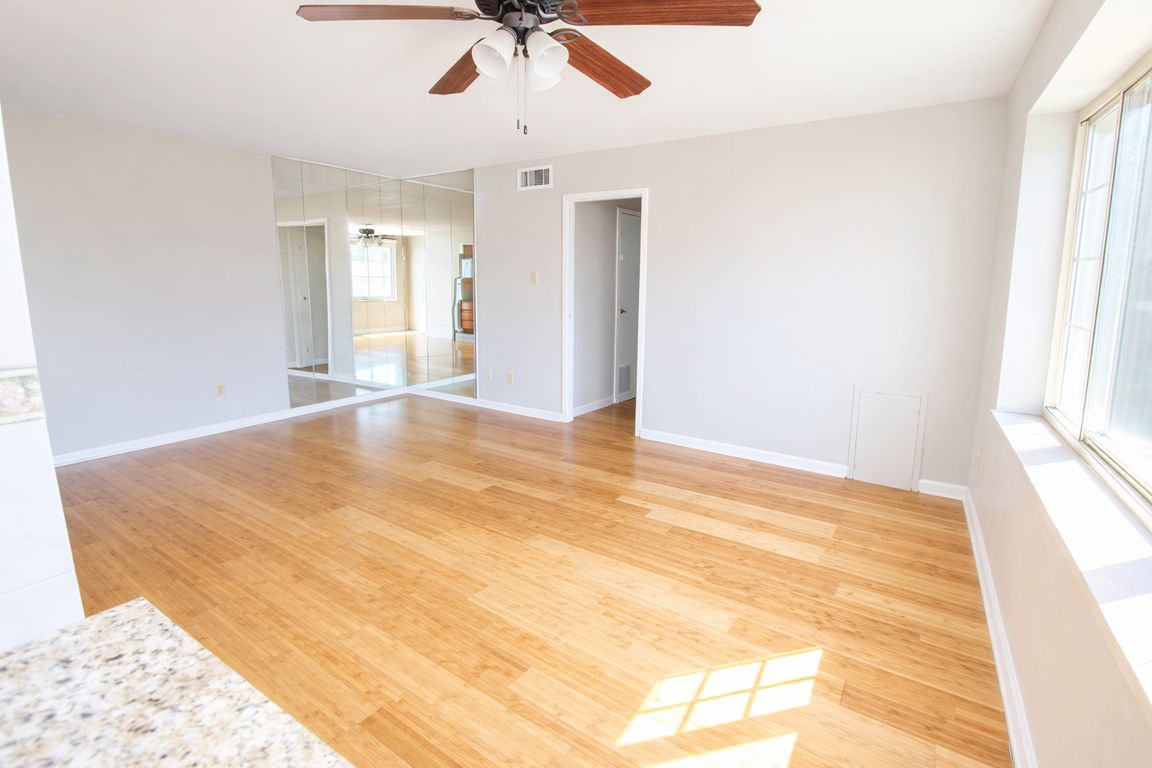 Living Room (Hardwood)