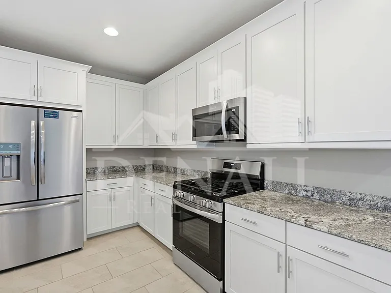 16692 W Alameda Rd — Photo 9