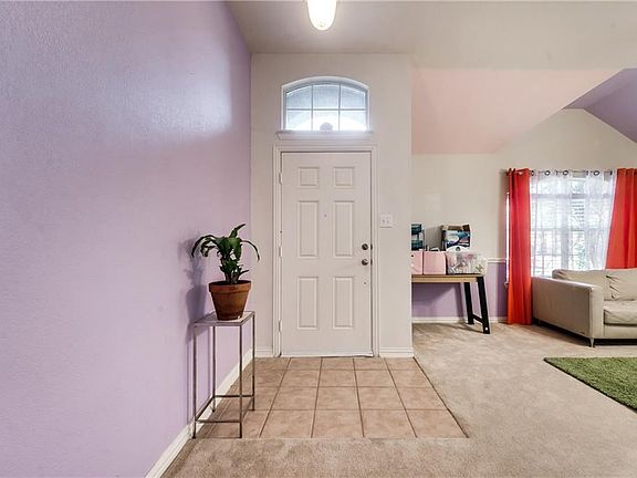 4th image of 1339 Clearwater Dr