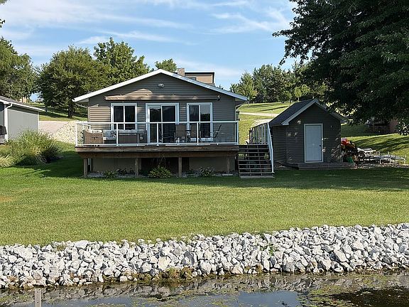 2nd image of 1271 Frontier Rd