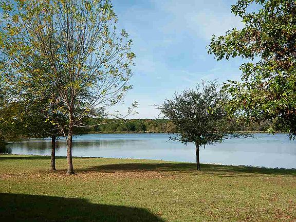 2nd image of 147 Lake Hill Dr