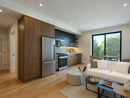 433 Central Ave #2A, Jersey City, NJ 07307
