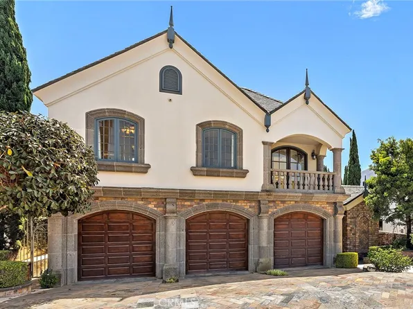 108 Kings Pl, Newport Beach, CA 92663