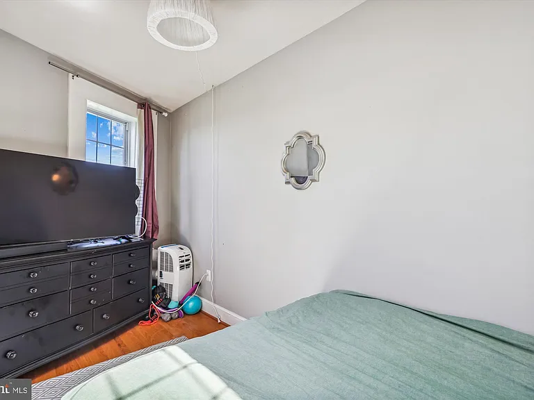 1125 Maryland Ave NE #16 — Photo 19