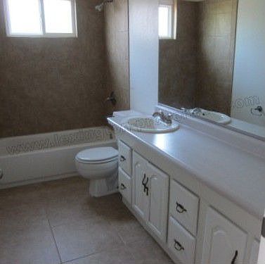 4th image of 929 Casado Dr