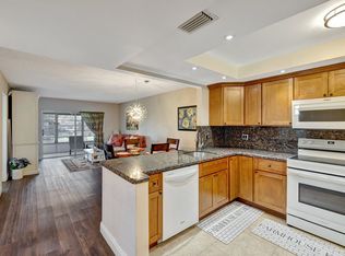 Lauderdale Oaks, Lauderdale Lakes, FL 33313