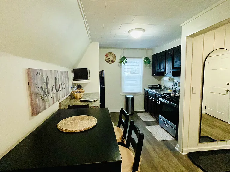 41 S Robert St #2 — Photo 1