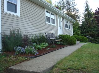 72 Sunshine Dr, Marlborough, MA 01752