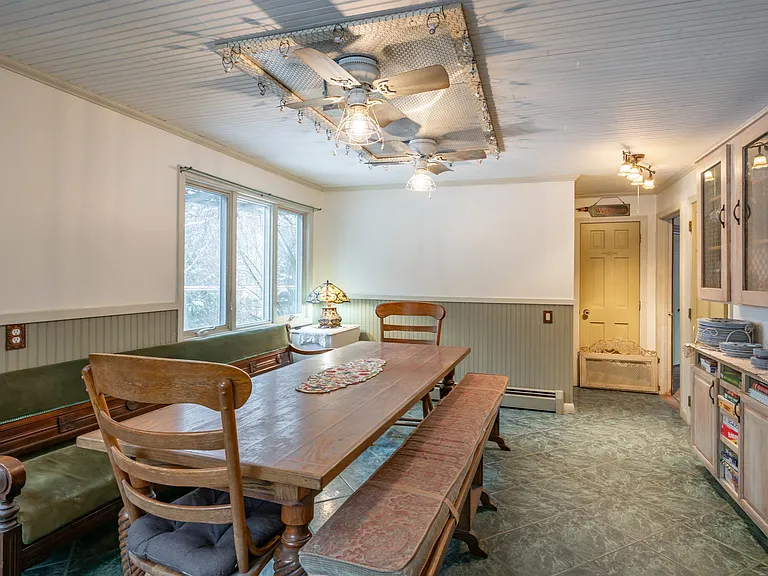 133 Raymond Rd #1 — Photo 8