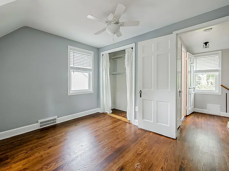 21530 Olmstead St — Photo 19