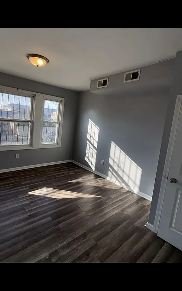 2 bed, $1,850 — Photo 3