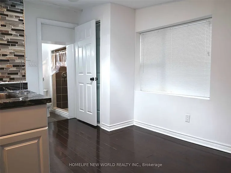 1514 Davenport Rd #202 — Photo 9
