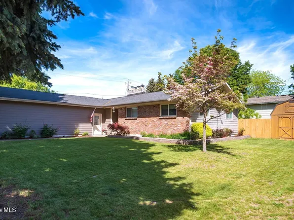 10378 N Bateman St, Hayden Lake, ID 83835