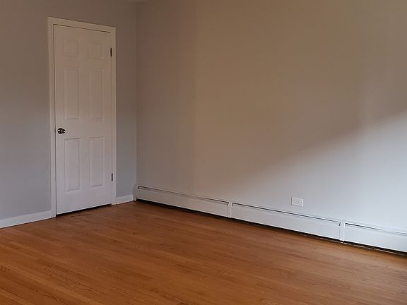 3rd image of 1348 Brown St APT 5