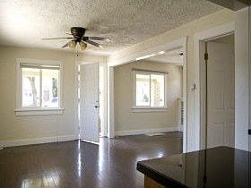4th image of 329 Bryan Ave