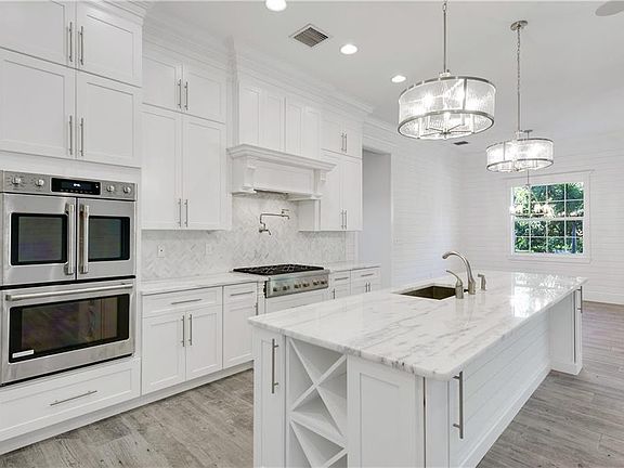 3rd image of 115 Henry Sewall Way