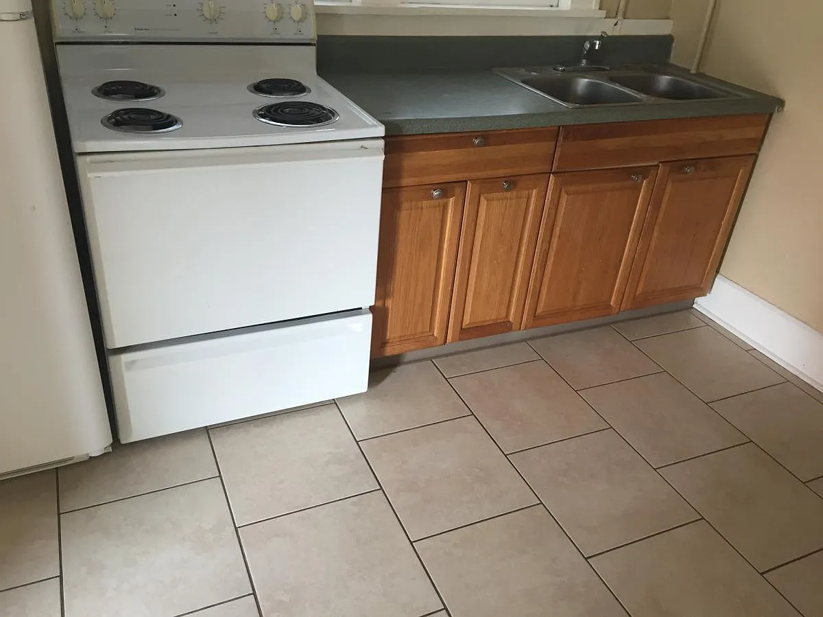2 bed, 795 sqft, $1,350 — Photo 4