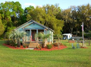 15220 Swift Rd, Dade City, FL 33523