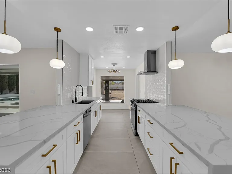 2845 Rosanna St — Photo 14