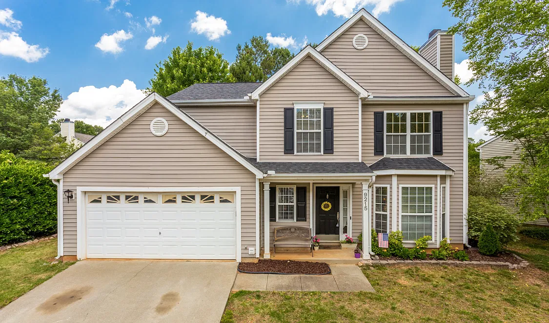 Available 12/01/2026! Beautiful 3 bedroom home in the Leesville area! — Photo 1