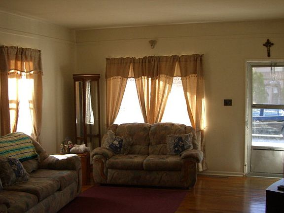 3rd image of 506 S 13th St