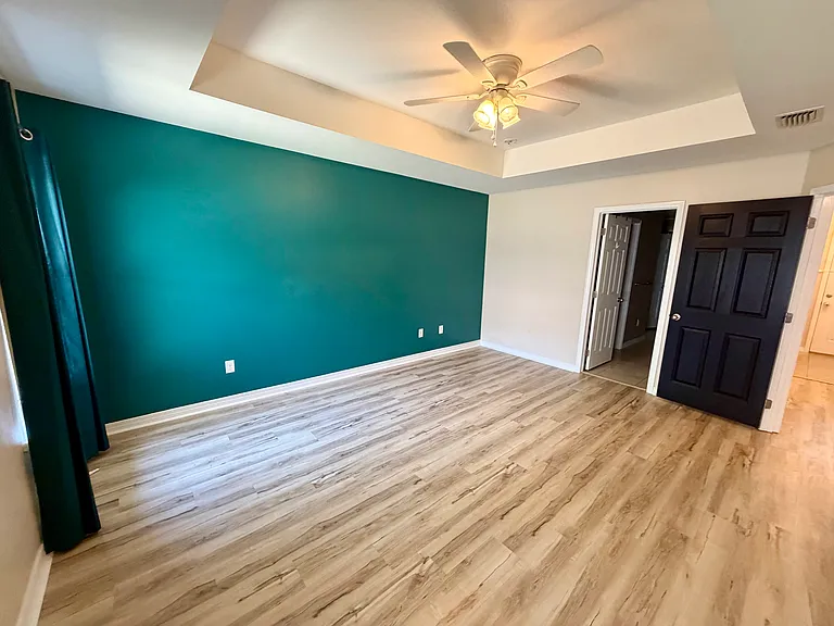 500 Baywood Ct — Photo 13