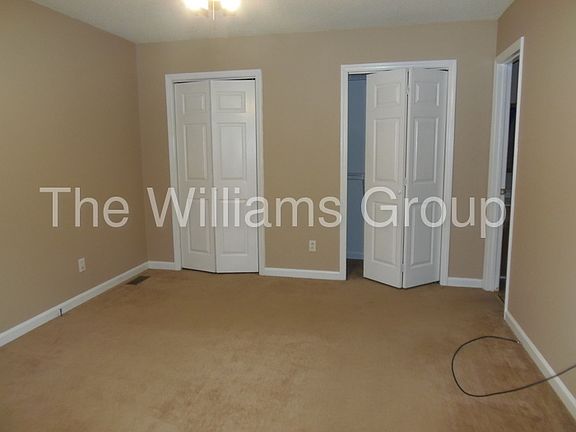 4th image of 3645 Lubbock Dr
