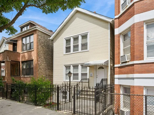 2124 W 24th St, Chicago, IL 60608