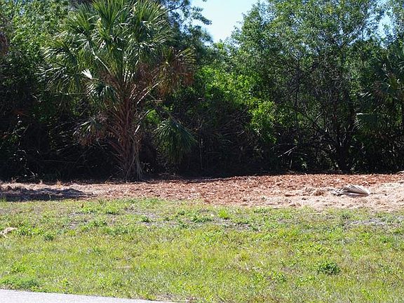 2nd image of 16 Pine Valley Pl