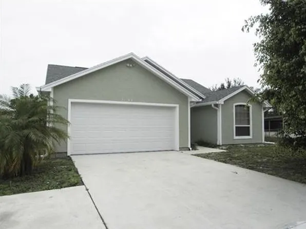2149 SE Floresta Dr, Port Saint Lucie, FL 34984