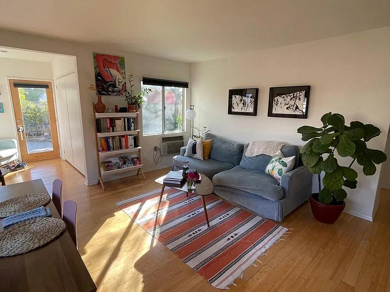 3412 Helms Ave #B — Photo 8