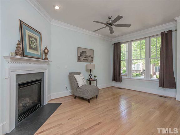 5th image of 111 Finsbury St