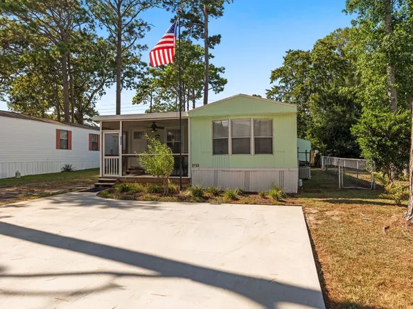 2733 Sagittarius Dr., Myrtle Beach, SC 29575