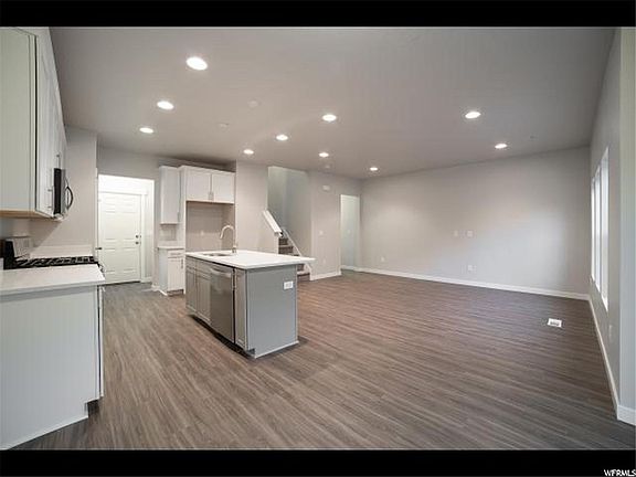 4th image of 5037 N Fox Hollow Way