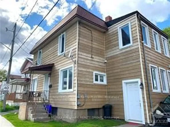 445 Higginson St, Hawkesbury, ON K6A 1G8
