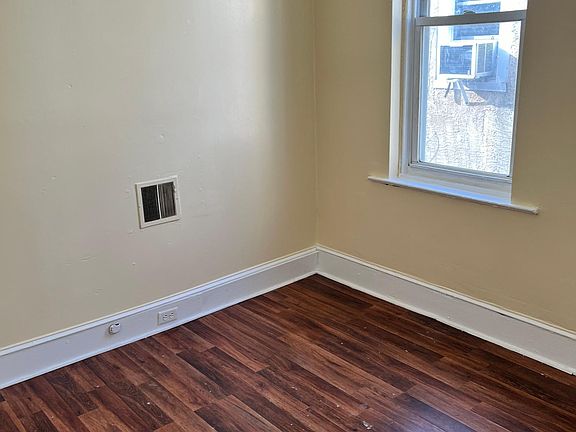 2nd image of 5150 Westminster Ave