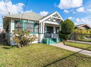 319 W 54th St, Los Angeles, CA 90037