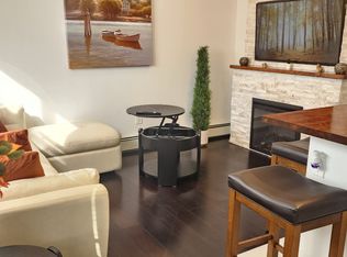 95 Main St #3, East Haven, CT 06512