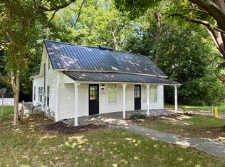 509 S High St, Adairville, KY 42202