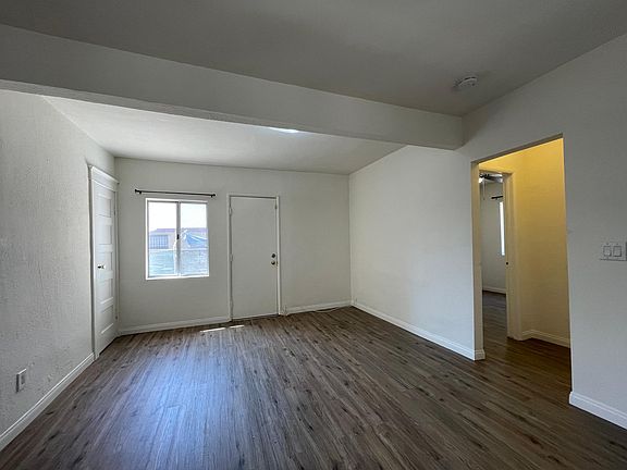 3rd image of 720 N Soldano Ave APT 1
