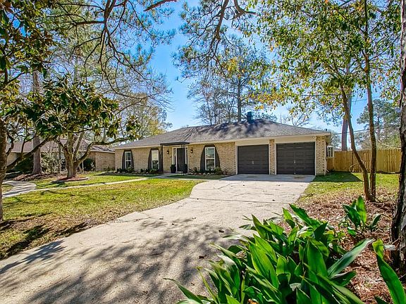 5th image of 209 Driftwood Cir