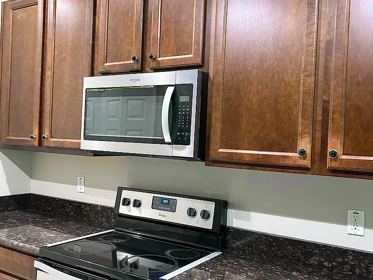5528 Misty Wood Ct — Photo 12