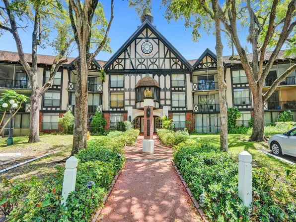 3730 Inverrary Drive #2B, Lauderhill, FL 33319