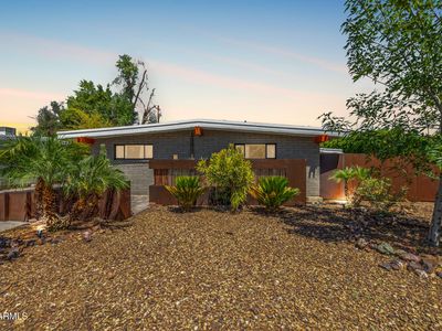 5739 N 11th St, Phoenix, AZ, 85014